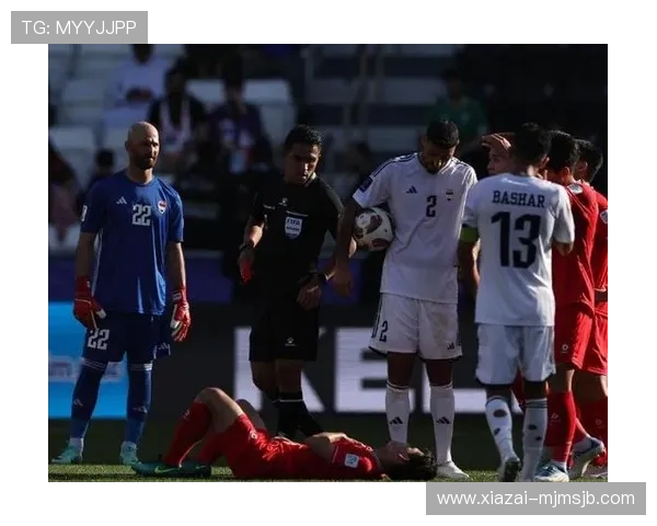 世界杯历史上首次出现乌龙球,比赛现场气氛瞬间紧张激烈引发球迷关注